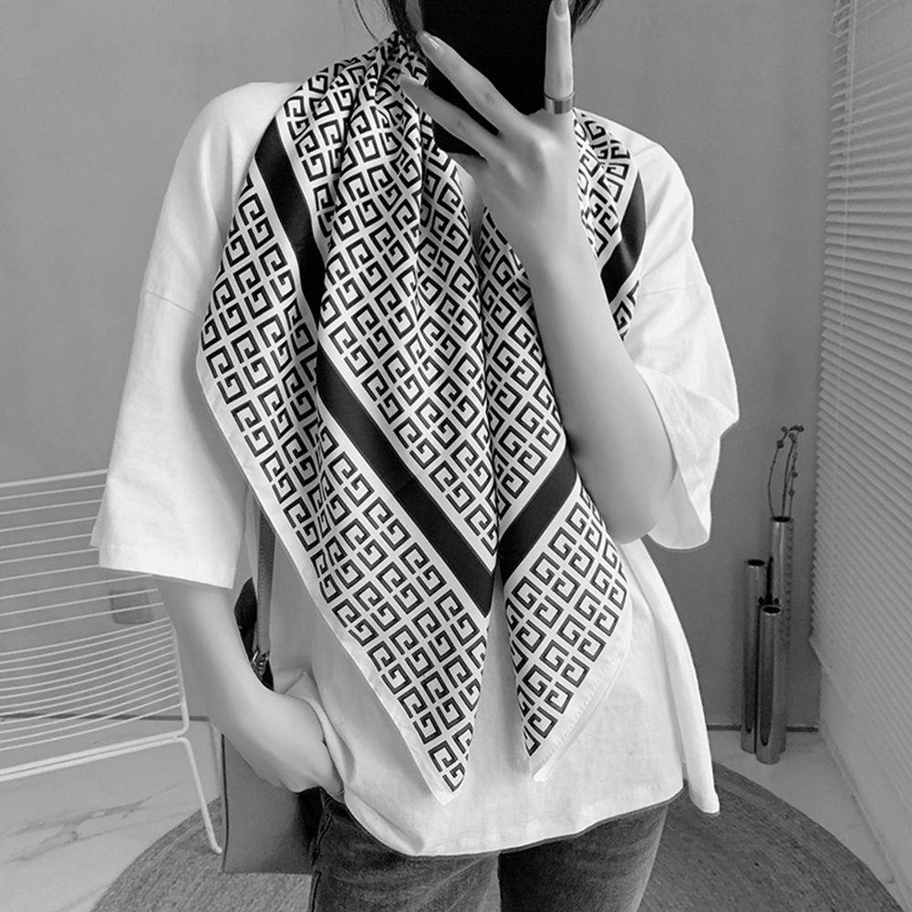 Khăn Quàng Cổ Vuông 15H Bằng Lụa Họa Tiết Hình Học Đơn Giản Phong Cách Hàn Quốc