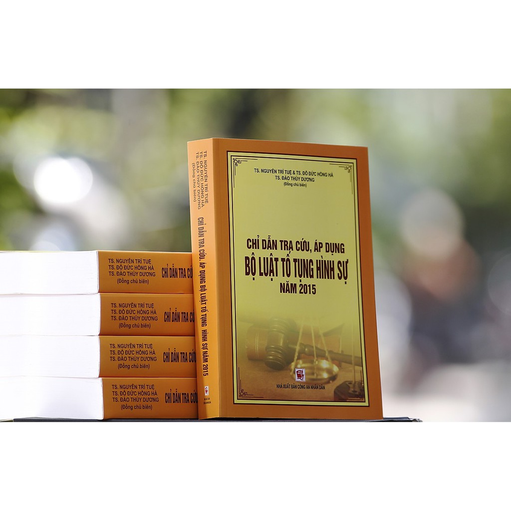 Sách - Chỉ Dẫn Tra Cứu Áp Dụng Bộ Luật Tố Tụng Hình Sự Năm 2015