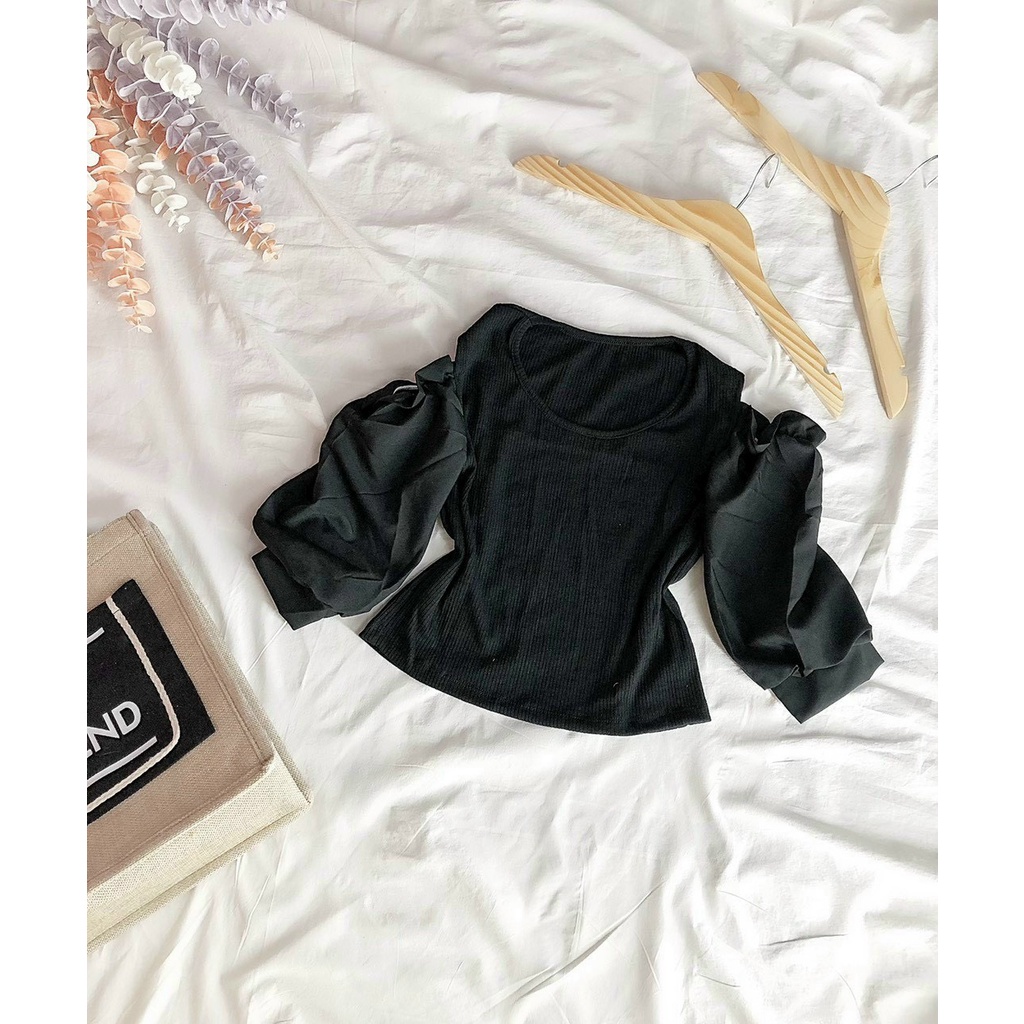 Áo thun nữ phối tay kate phồng rớt vai 2 màu trắng đen croptop NA