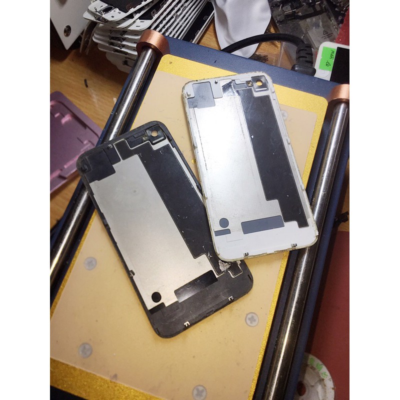 [Đồng giá 25k] Nắp lưng Iphone 4G-4S_đen-trắng_bóc máy_linh kiện điện thoại | BigBuy360 - bigbuy360.vn