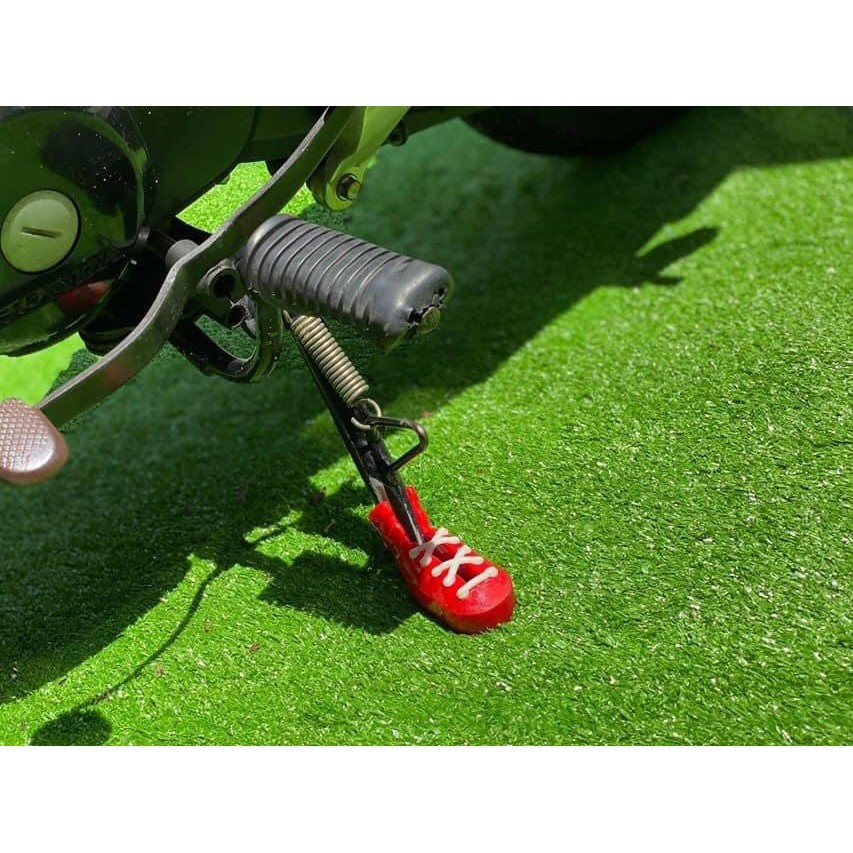 LOẠI 1 bọc chân chống xe máy hình chiếc giày LOẠI TỐT