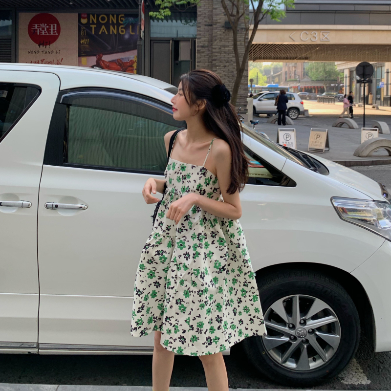 Đầm hai dây dáng chữ A họa tiết hoa xinh xắn thời trang cho nữ | BigBuy360 - bigbuy360.vn