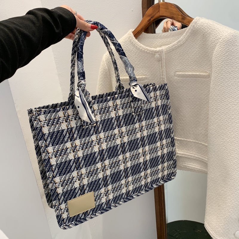 Túi tote xách tay thời trang phong cách mùa hè cá tính