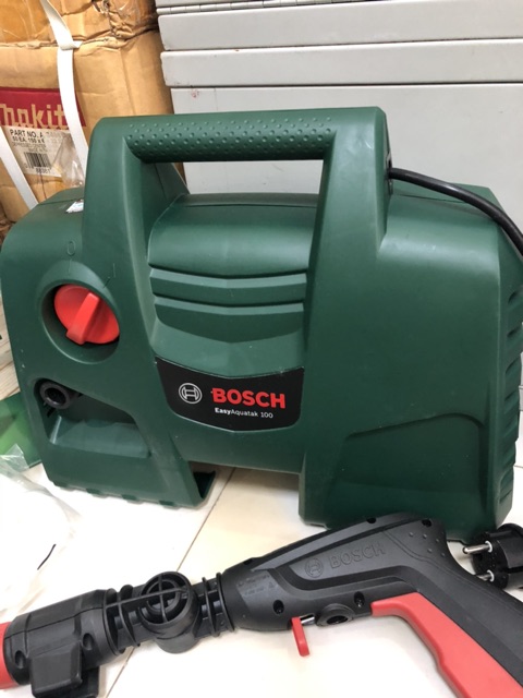 Máy rửa xe Bosch Easy AQT 100