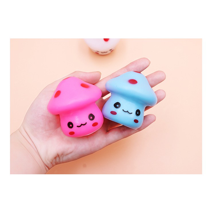 Đèn Ngủ Mini Hình Cây Nấm Nhiều Màu Xinh Xắn