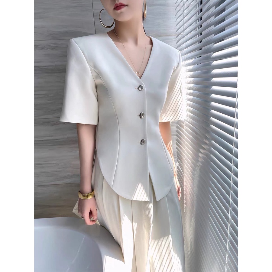 Set Váy Dài Trắng Tay Lỡ Cổ Chữ V Chất Mềm Mại Thiết Kế Sang Trọng Thời Trang