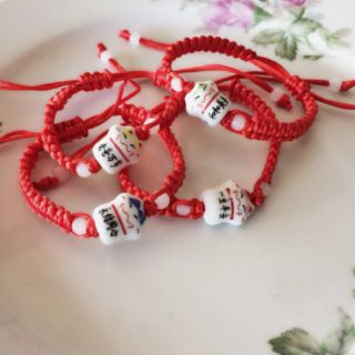 Vòng tay mèo may mắn handmade