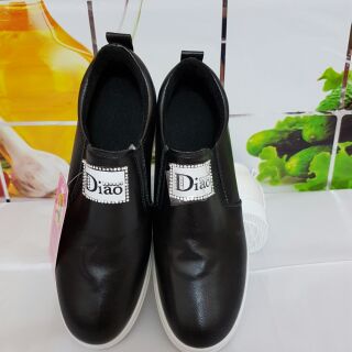 slip on tăng chiều cao