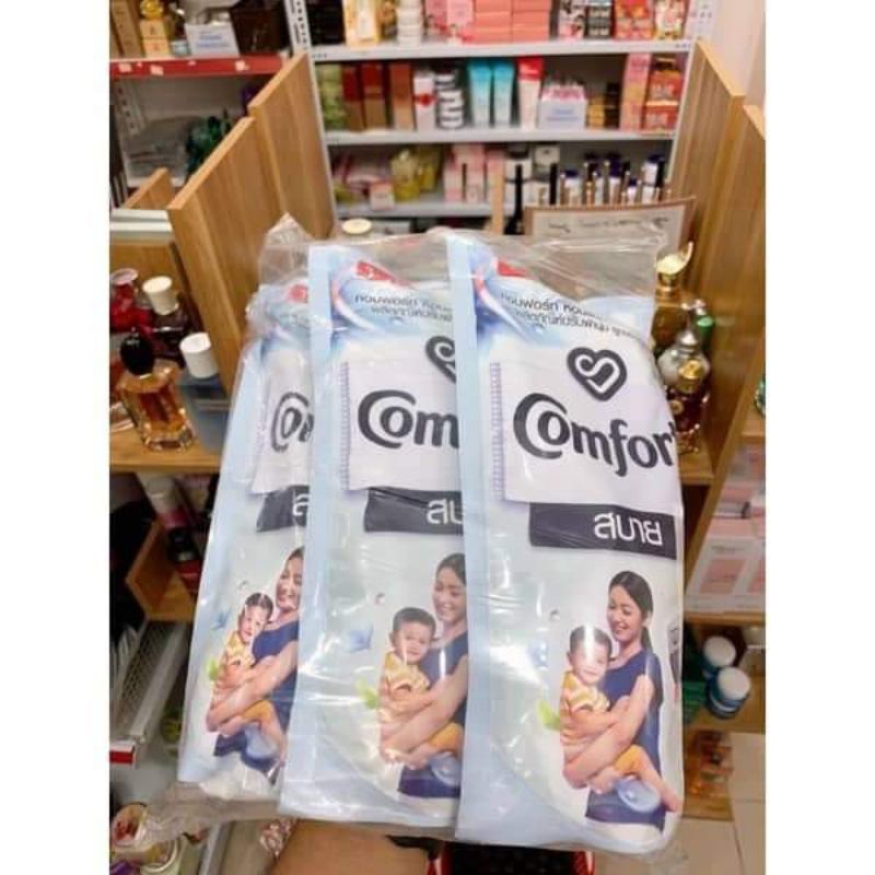 1 túi NƯỚC XẢ VẢI COMFORT HƯƠNG HOA 500ml