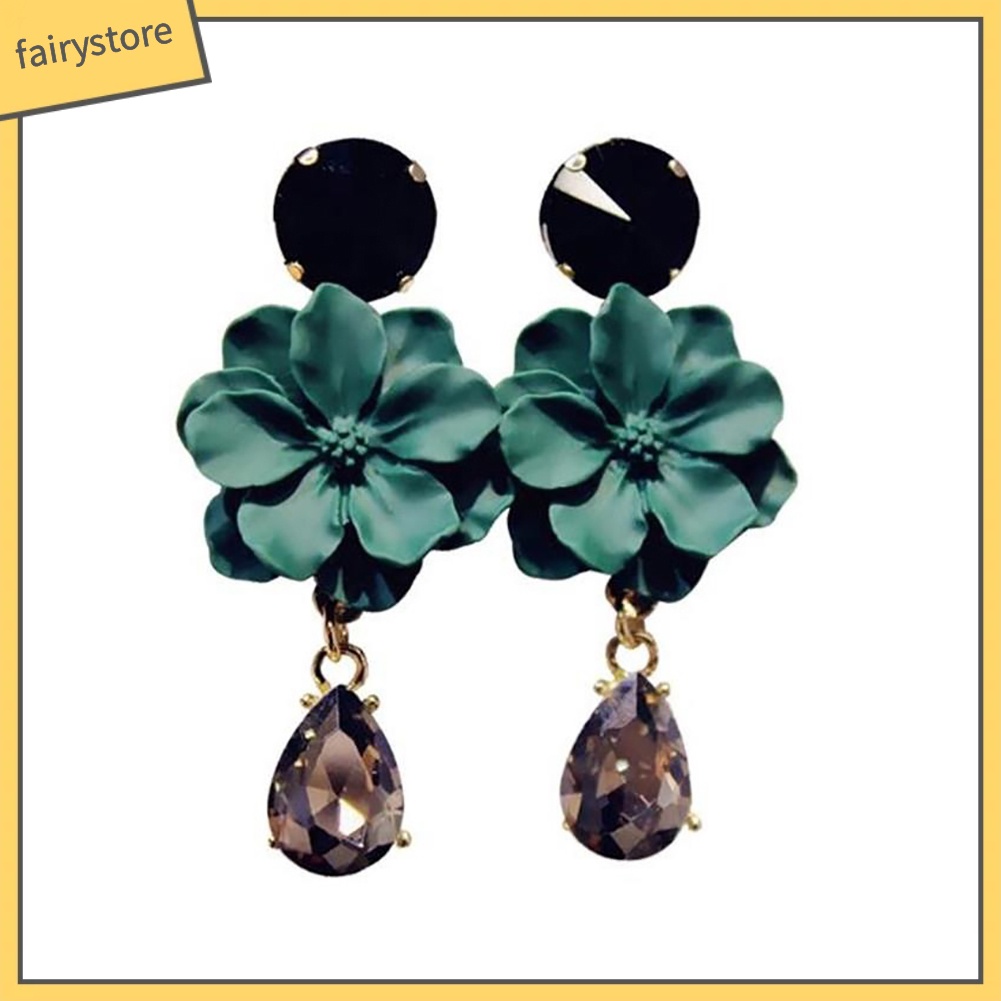 Khuyên tai hình hoa phong cách cổ điển cho nữ