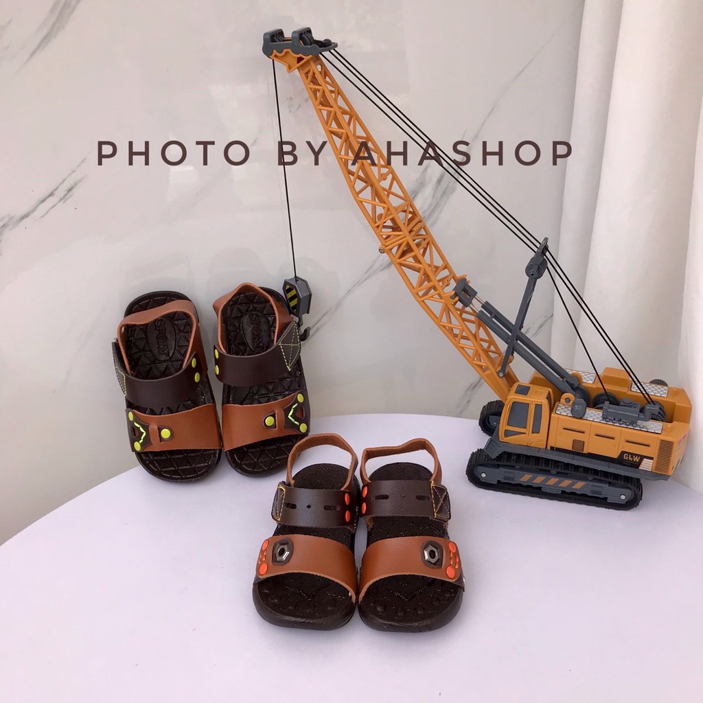 Sẵn Dép Quai Hậu Dép Sandal Quai Ngang Đế Cao Su Êm Chân Bé Trai 1-4 tuối K035