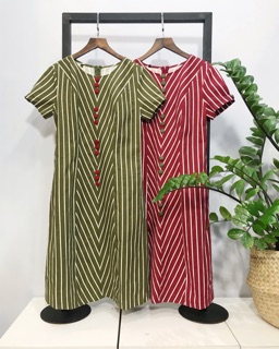 Đầm linen phối sọc Infashion