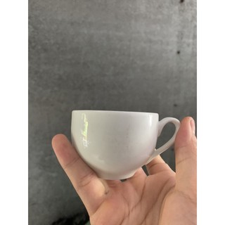 Chén sứ uống trà