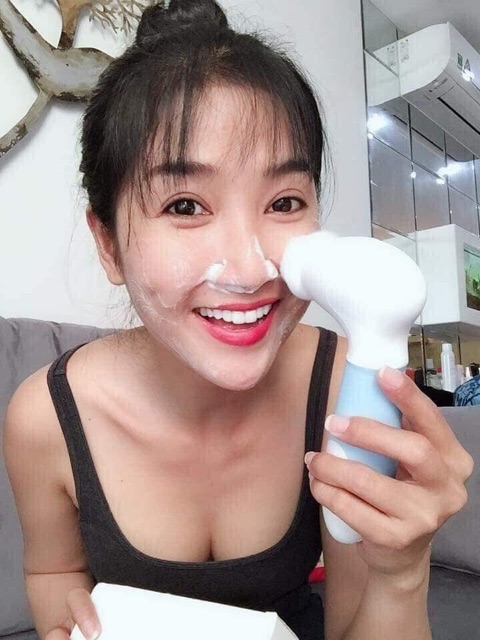 Máy rửa mặt cọ nano Flawless