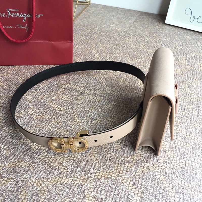 Túi đeo chéo cao cấp cho nữ thương hiệu thời trang Salvatore Ferragamo da thật