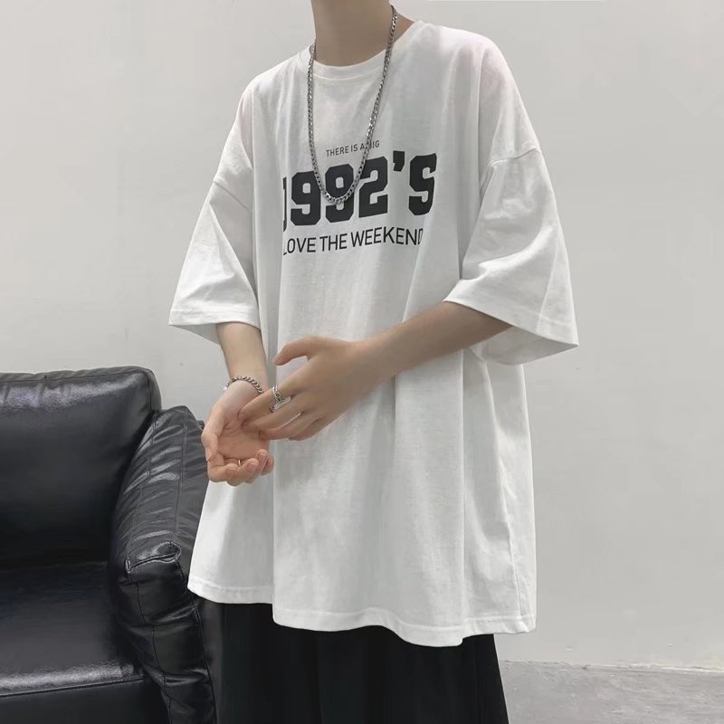 Áo Thun Dáng Rộng In Chữ Phong Cách Hong Kong Thời Trang Mùa Hè Cho Nam Cỡ M-8XL