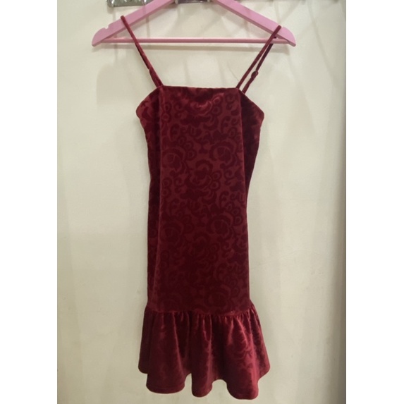 ĐẦM VELVET 2 DÂY F21