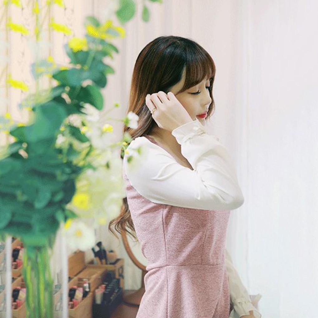 Nhẫn mặt hình lá ô liu đính kim cương giả thời trang cho nữ