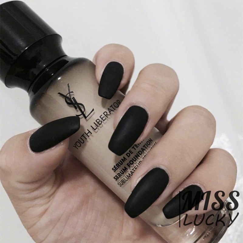 Set 24 móng tay giả nghệ thuật màu đen thời trang dành cho nữ