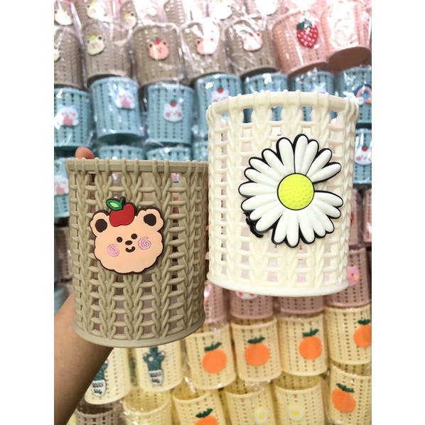 Lọ Đựng Bút Nhựa - Lọ Cắm Bút Để Bàn Làm Việc, Văn Phòng Kiểu Dáng Hàn Quốc Cute