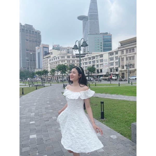 Đầm voan trễ vai tiểu thư đài cát mang được 2 kiểu