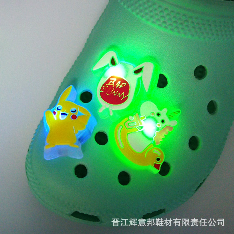 Phụ Kiện Khóa Giày Dép Có Đèn LED Thiết Kế Croc Jibitz Charm Mario Pikachu Jibitz Cho Trẻ Em