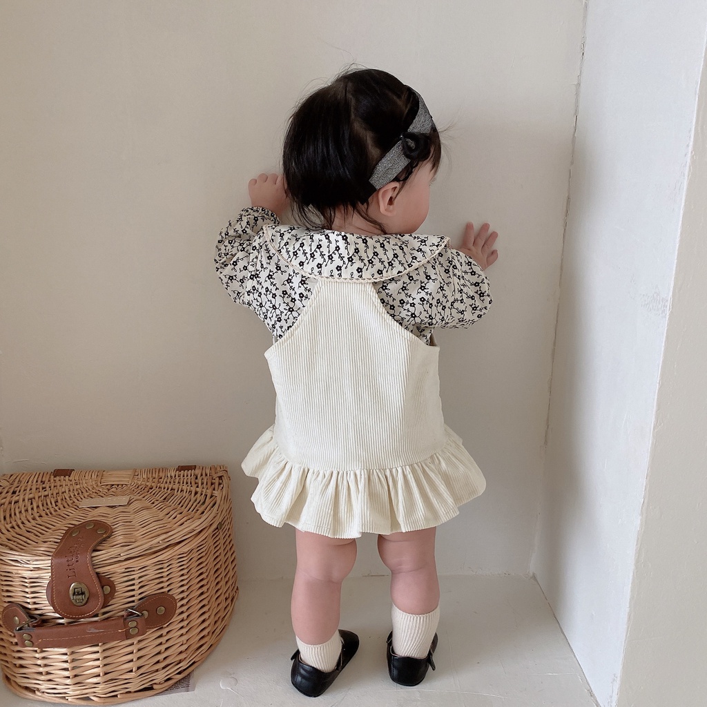 Bộ yếm kèm áo hoa cổ sen bé gái đáng yêu phong cách Hàn quốc