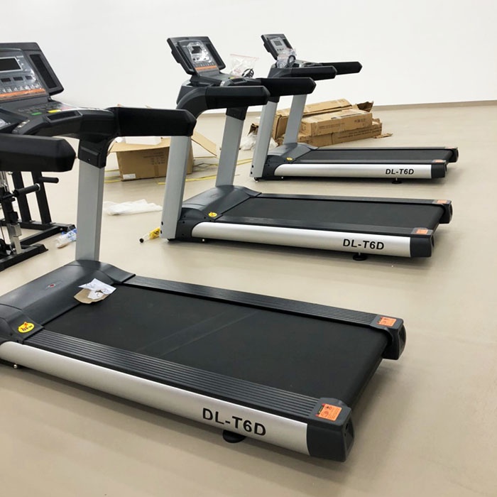 Máy chạy bộ điện phòng tập DL-T6D động cơ 4HP + khung máy chắc khỏe chuyên dùng cho phòng GYM