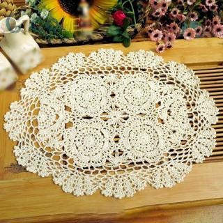 Tấm vải ren lót bàn kiểu cổ điển dùng cho trang trí tiệc