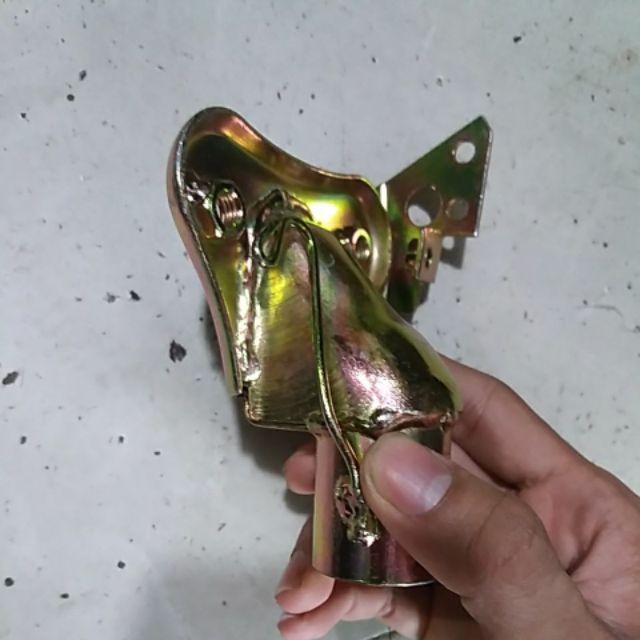 Sọ khỉ bắt ghi đông xe wave- dream