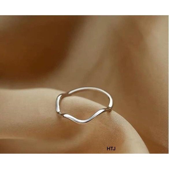 Nhẫn bạc thật chỉ trơn dạng sóng siêu xinh - Kho sỉ bạc Nhất Linh