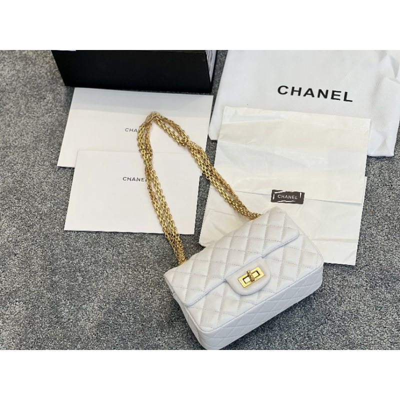 Túi đeo chéo nữ CLASSSIC mini sz20cm da nhám(da thật) bộ khóa mạ vàng đẹp xuất sắc fullbox vip