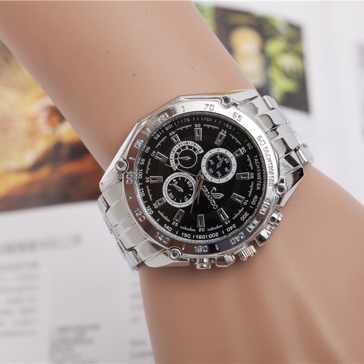 Đồng hồ Quartz bằng thép không gỉ YG740