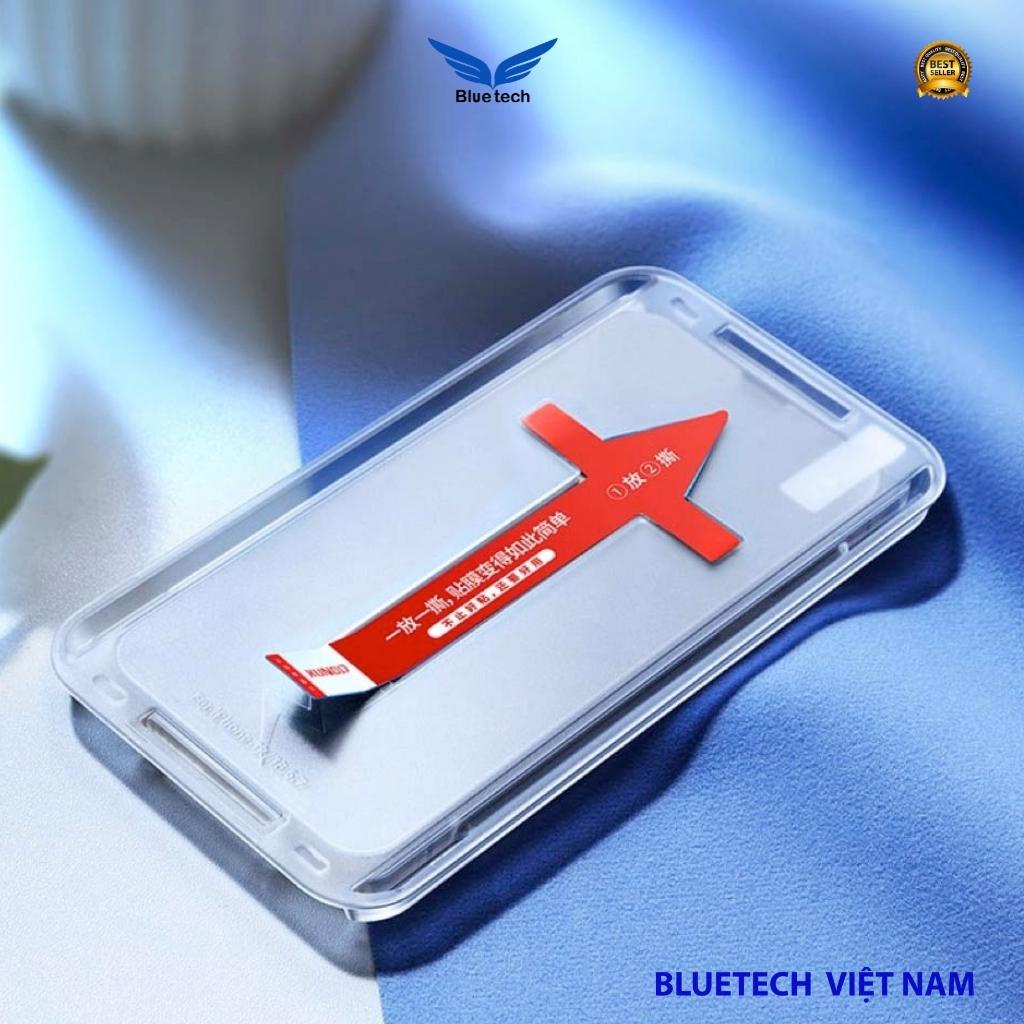 Kính cường lực tự dán Automatic Elignment Cho IPhone X - 14 ProMax Chống Bụi Màng Loa, chống mỏi mắt, Kèm Khung Trợ Dán