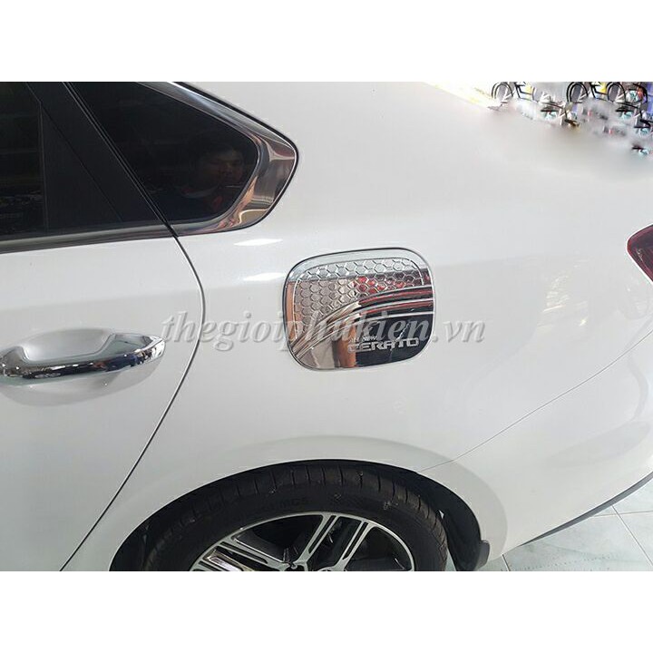 Ốp nắp bình xăng Kia Cerato 2019 -2021mạ Crom( hàng chất )