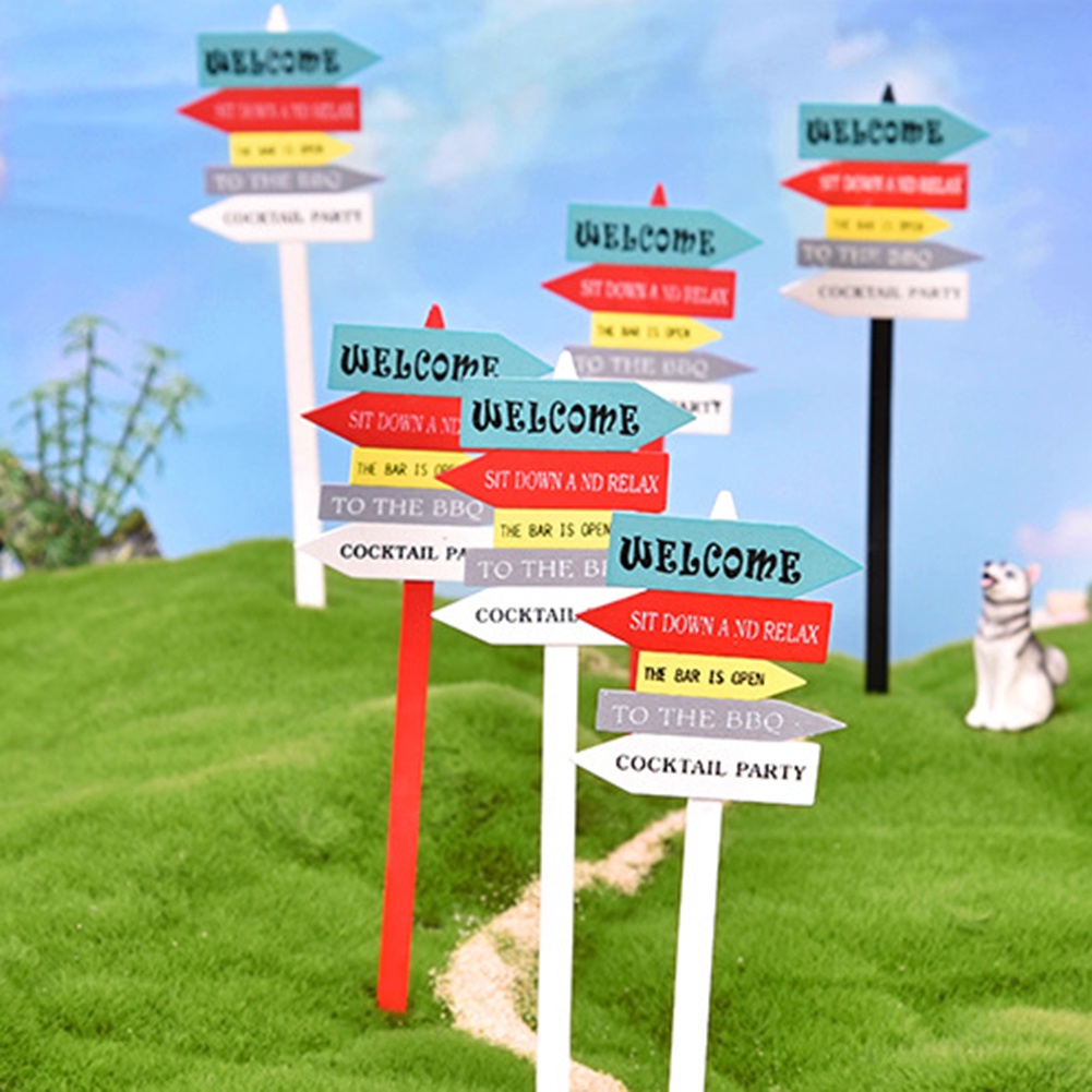 【SPP】12Pcs Mini Wood Signpost Micro Landscape Ornaments Garden Bonsai Dollhouse Decor