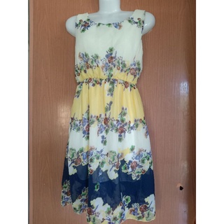 Váy voan hoa dáng xoè bo eo size m thanh lý