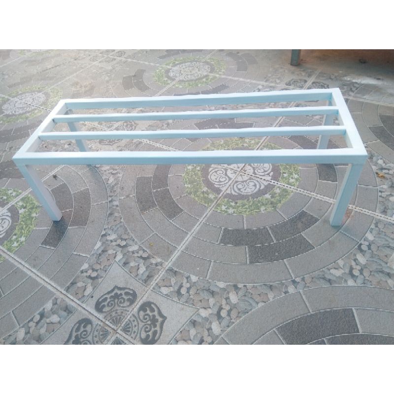 Kệ thép kê chậu cây. Dài 70cm. Rộng 25cm. Cao 10-15-20-25-30cm. 2 nan phụ. 4 chân. hộp thép 2x2cm