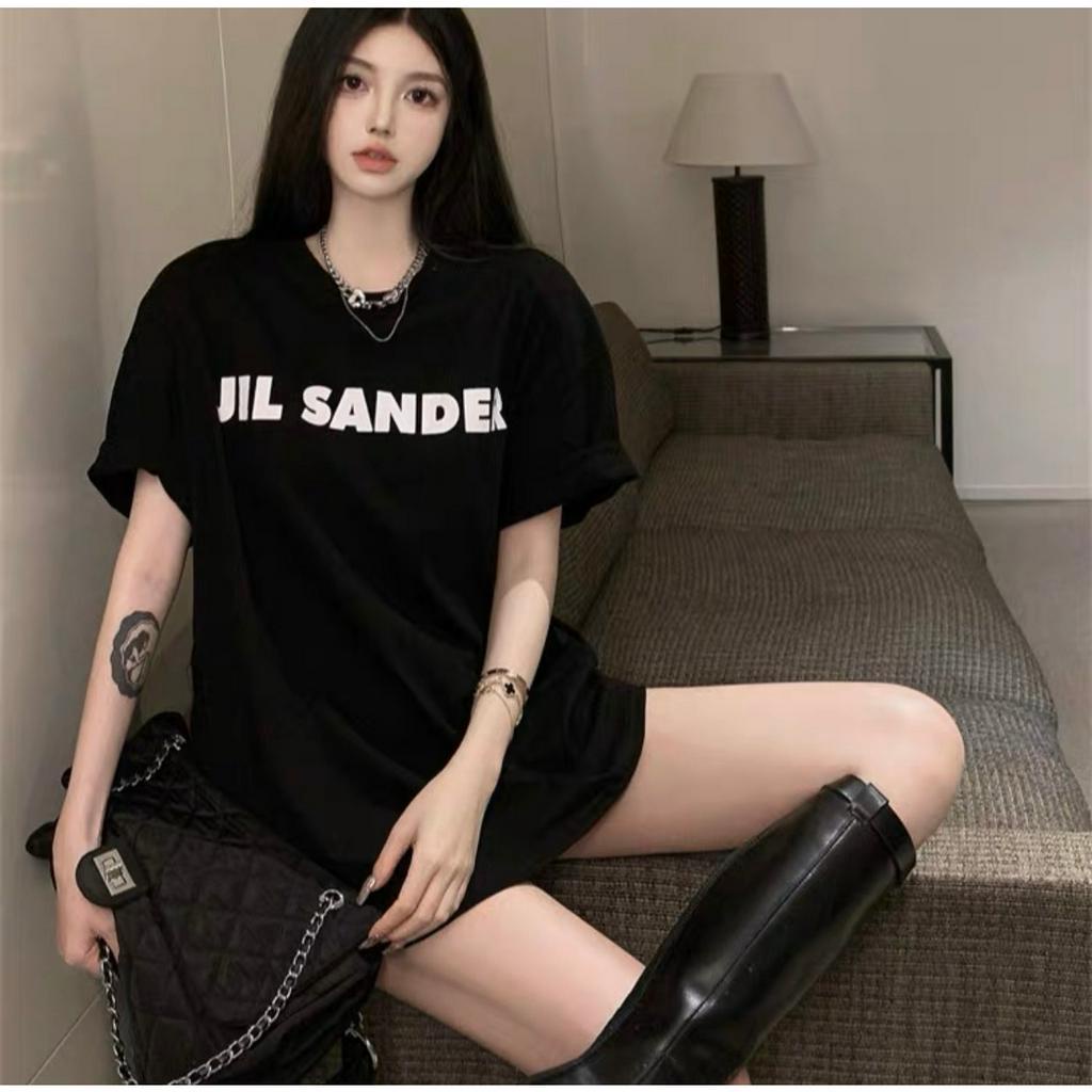 Áo thun JIL SANDER chất cotton dày dặn siêu xịn xò , hàng chuẩn fomr quảng châu . chính hãng , tag mác đầy đủ COOL STORE