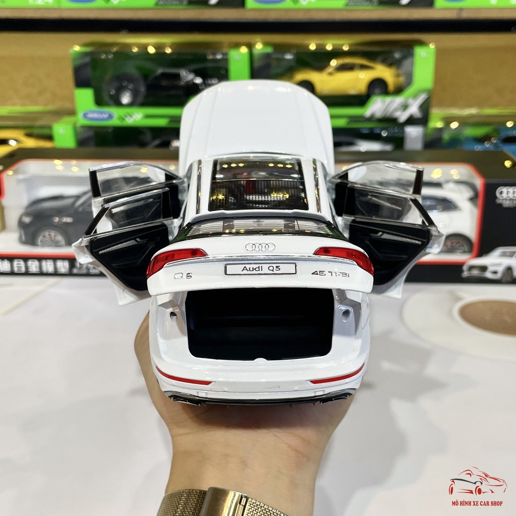 Mô hình xe ô tô hợp kim Audi Q5 tỉ lệ 1:24 Carshop hãng Newao 2 màu