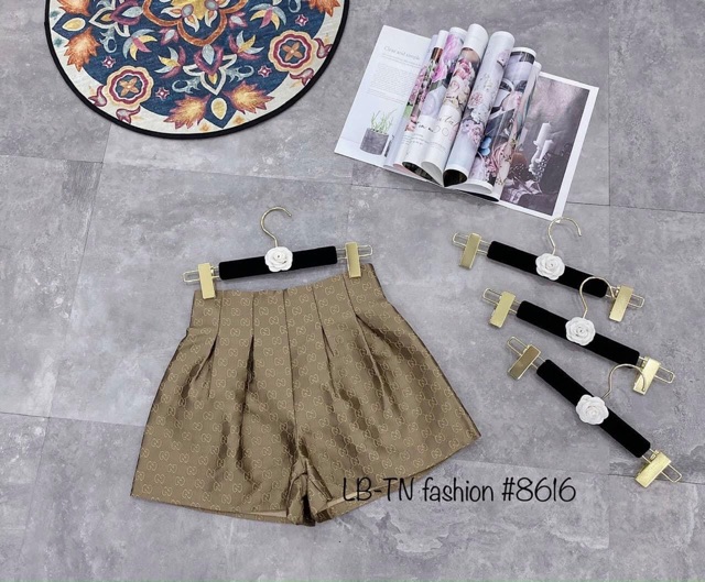 [Mã FAMARAL2 giảm 10K đơn 50K] Quần short phồng GG (135k)