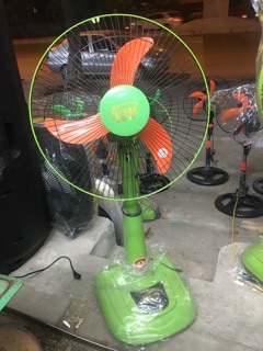 Quạt điện cơ sky phan