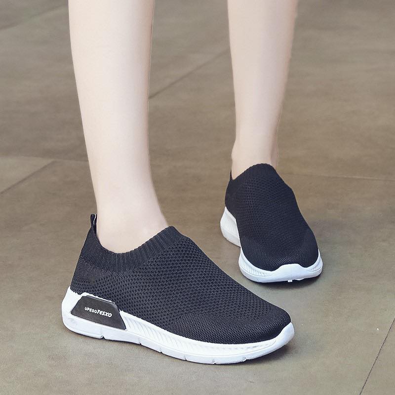 Giày Slipon nữ dệt trơn MWC NUSL- 1566 | BigBuy360 - bigbuy360.vn