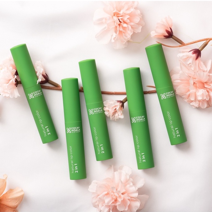 Son kem lì hữu cơ cà chua Cocayhoala Mềm mịn lâu trôi - Dưỡng môi 2in1 Bền màu cả ngày - 2.5g | BigBuy360 - bigbuy360.vn