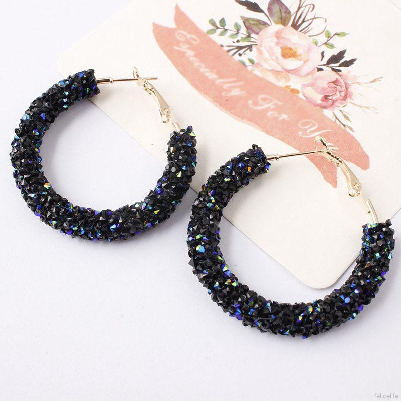 Khuyên tai tròn đính đá pha lê cổ điển