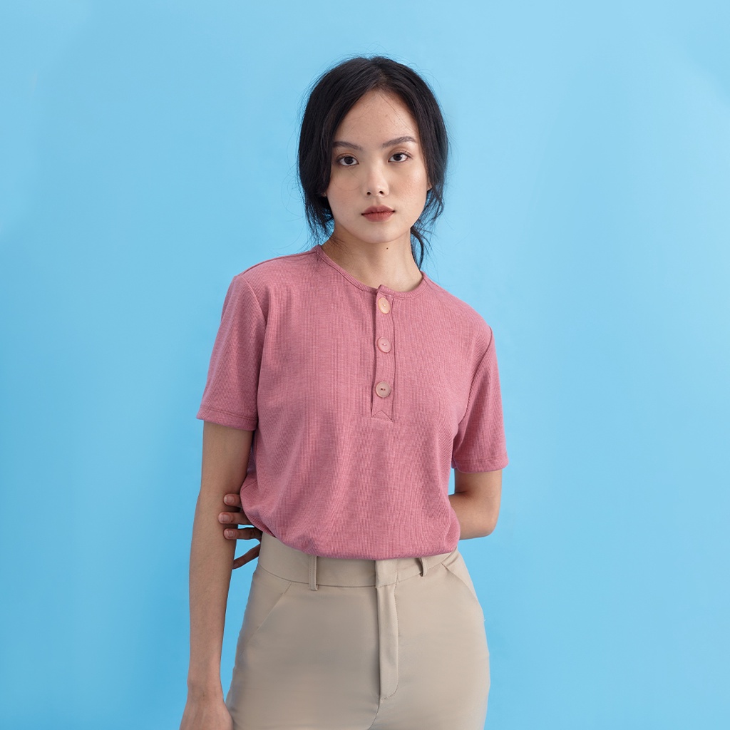 Andabove - Áo thun nữ cổ tròn có nút - Henley Shirt - Màu Hồng
