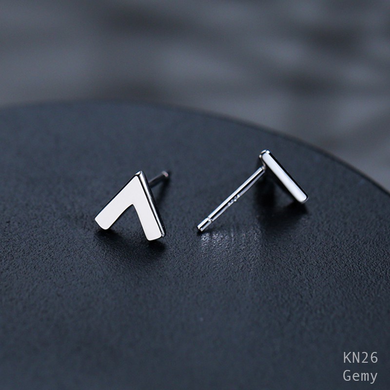 Khuyên tai nam bạc ta thiết kế chữ V đơn giản, cá tính, unisex Victory (1 chiếc) | GEMY SILVER KN26