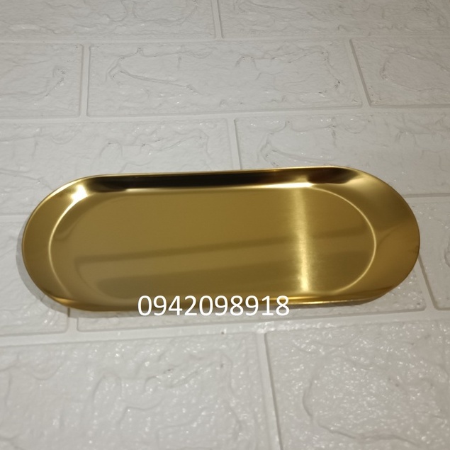 Dụng Cụ Spa: Khay vàng đựng dụng cụ y tế đẹp, sang trọng