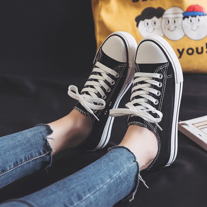 Giày thể thao nữ đế bằng trắng đen giá rẻ thời trang Hàn Quốc ulzzang Mizi TT26