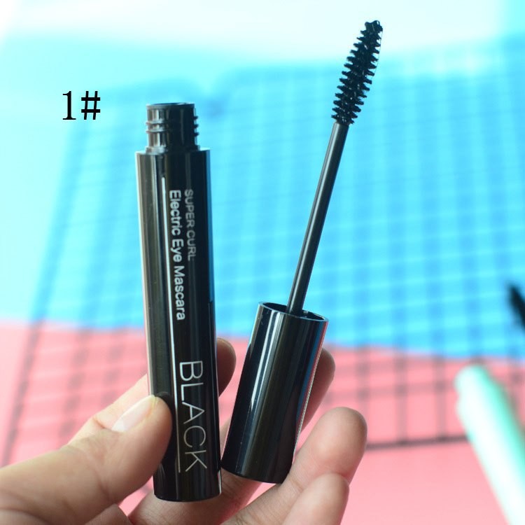 Mascara làm dài và dày mi Lameila nội địa Đài Trung 772